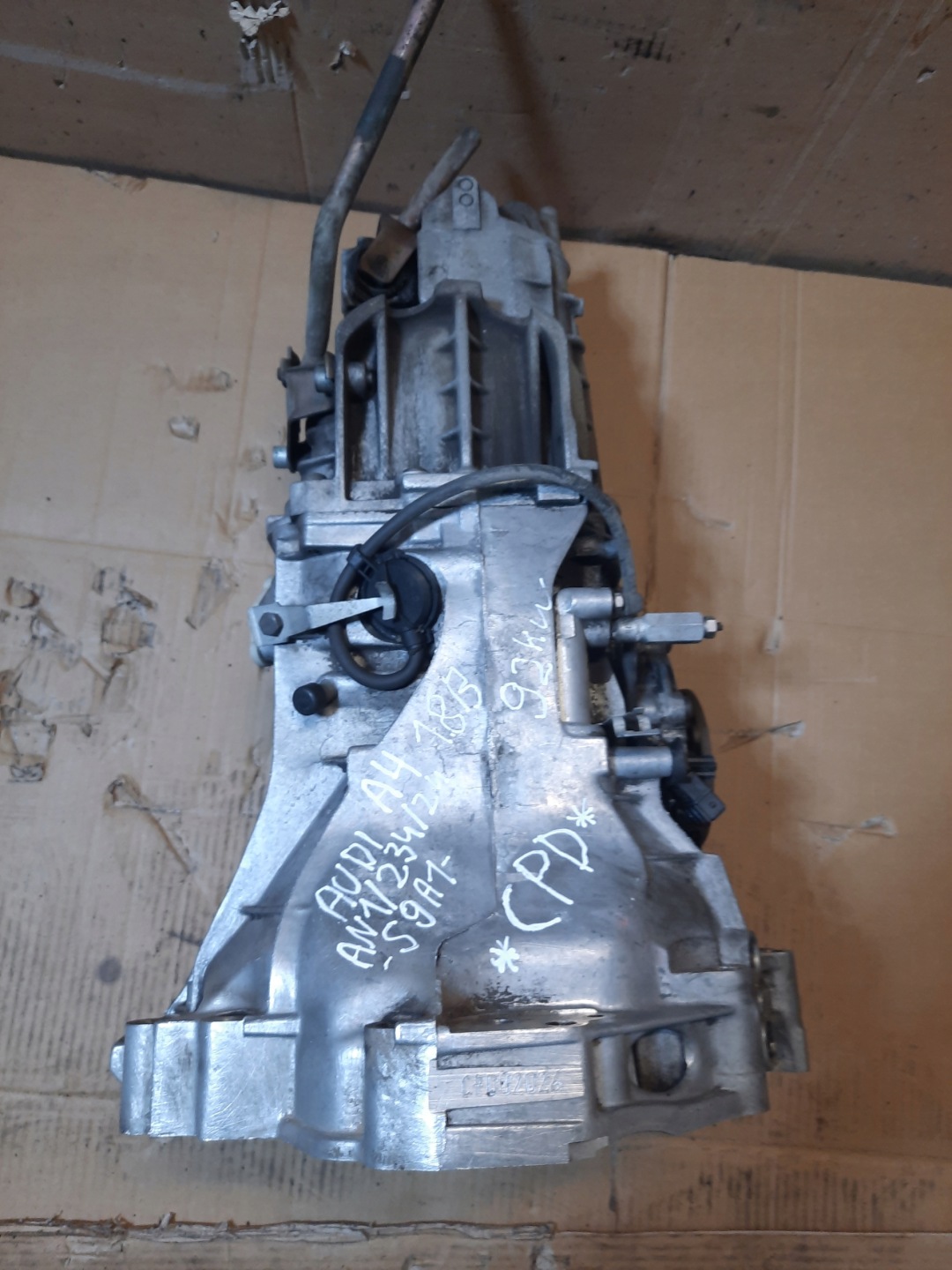 Getriebe *CPD* AUDI A4 1.8B 92KW 1996R