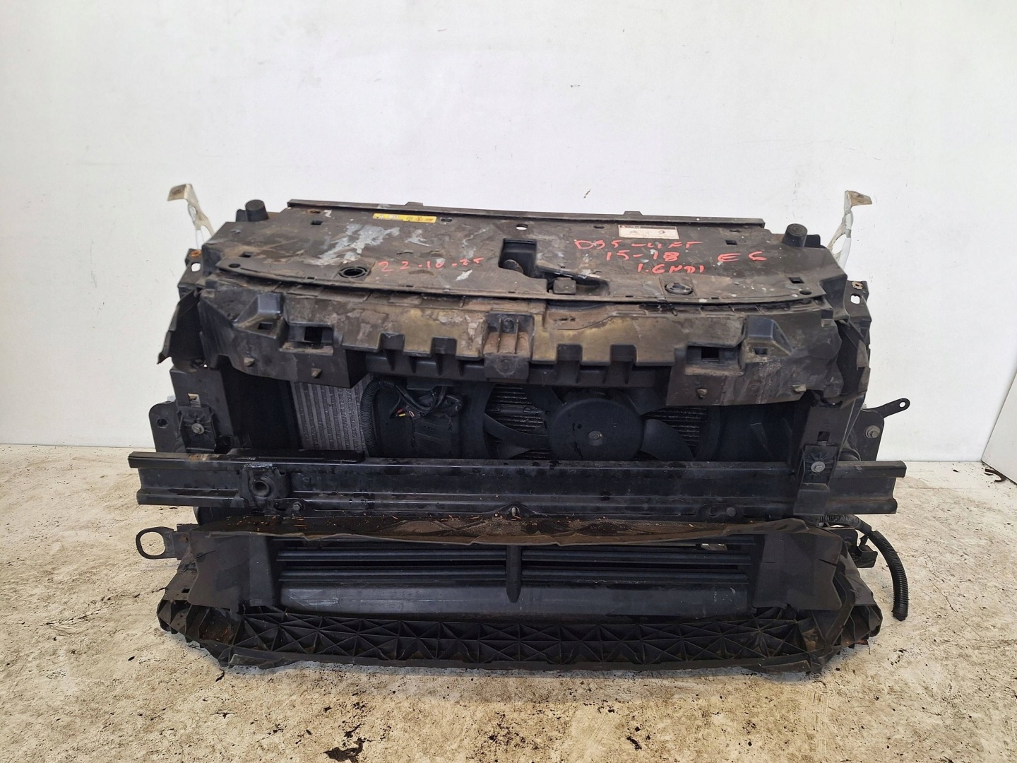 CITROEN DS5 LIFT 15-18 support panel for radiators 1.6 DIESEL