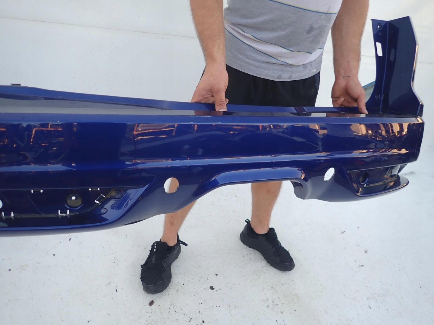 FORD FOCUS III MK3 KOMBI ST 10-14 bumper rear part PDC