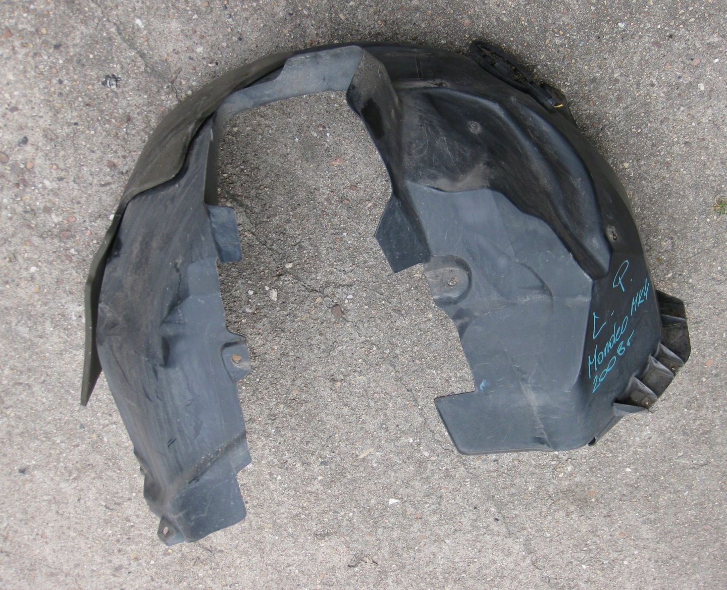 FORD MONDEO MK4 KOMBI 08R mudguard left front 7S71-A16115-A