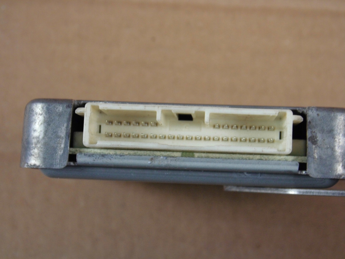 Toyota RAV4 IV module 88150-42020