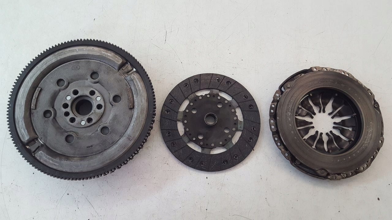 wheel flywheel Renault Scenic III 1,2 TCE
