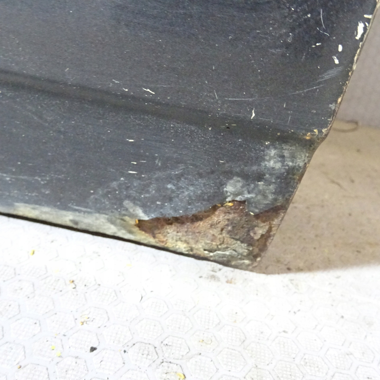 VW PASSAT B2 door front left