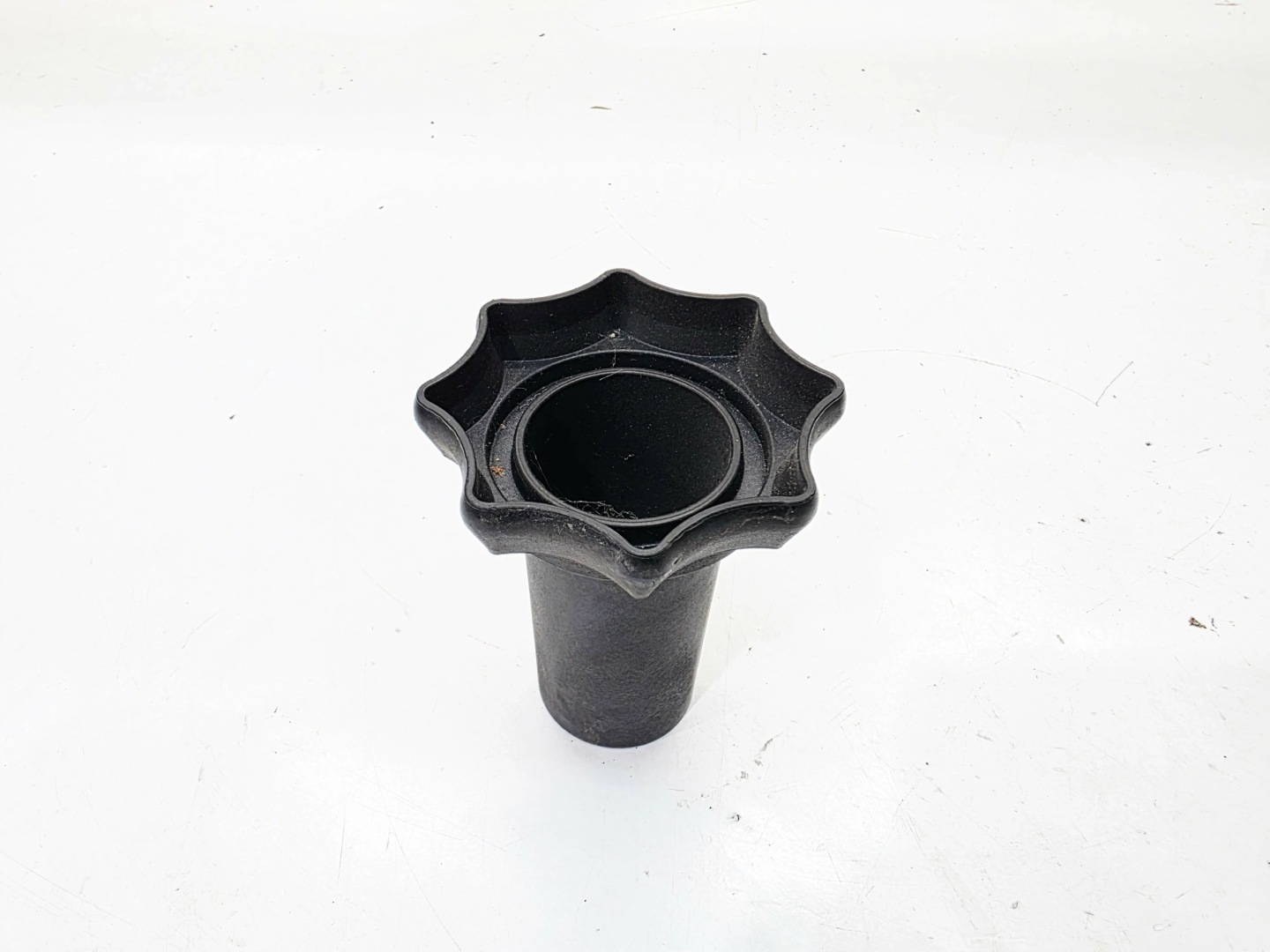 Vis Roues de la roue de secours AUDI Q7 4L 4L0803899A