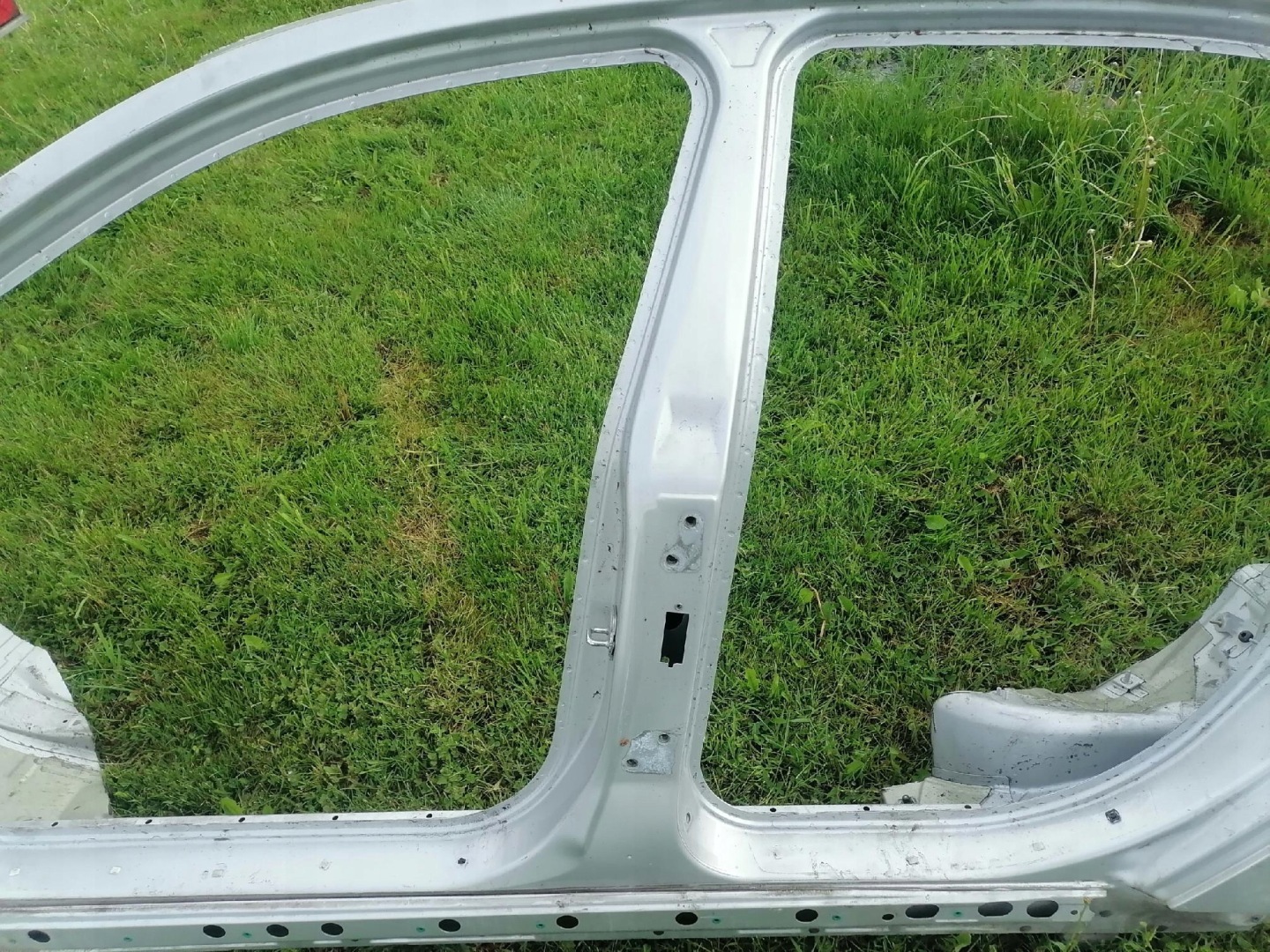 quarter quarter threshold pillar left BMW E65