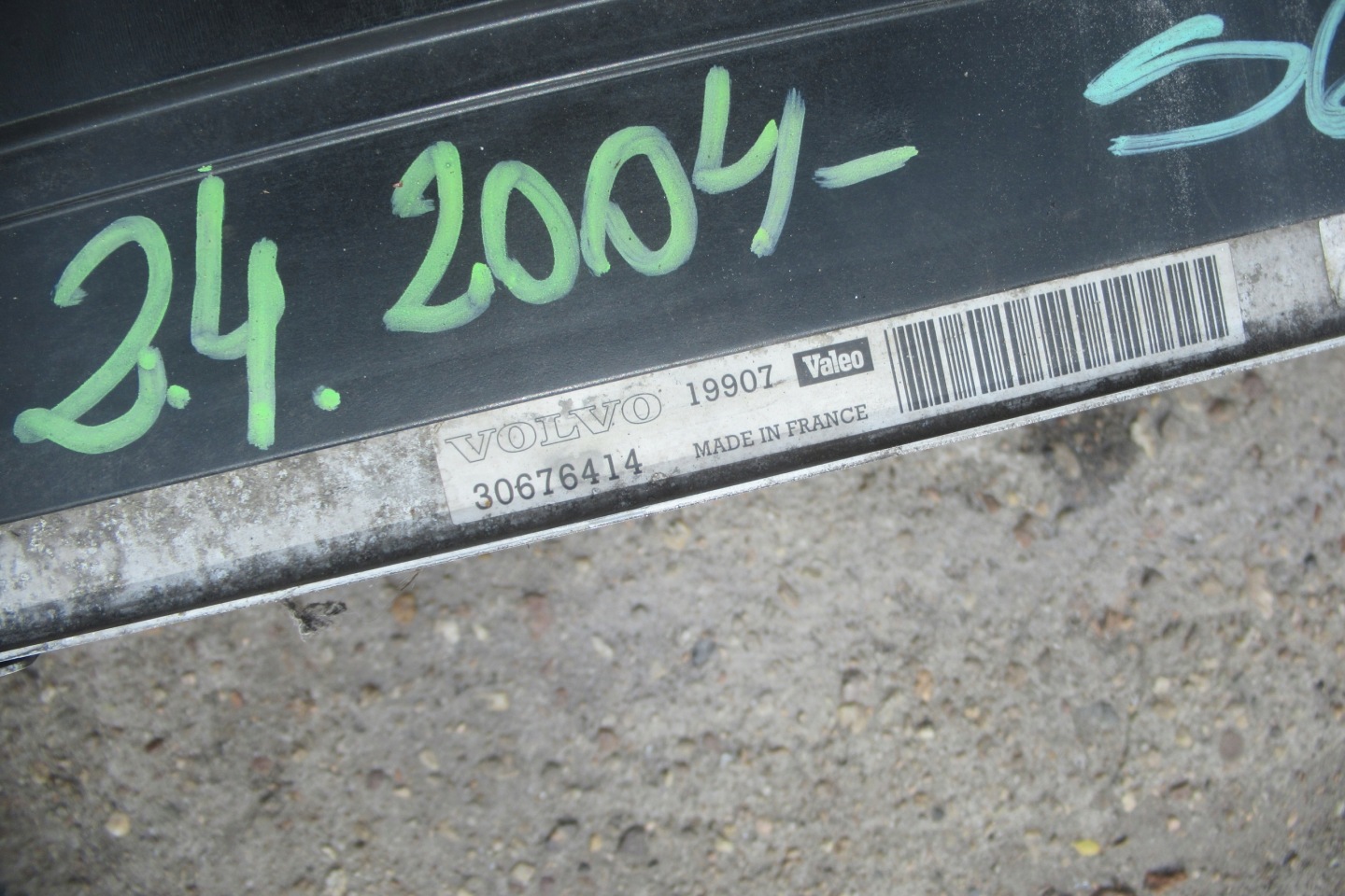 VOLVO S60 2.4 B 04R Radiatore / Raffreddatore 30645148