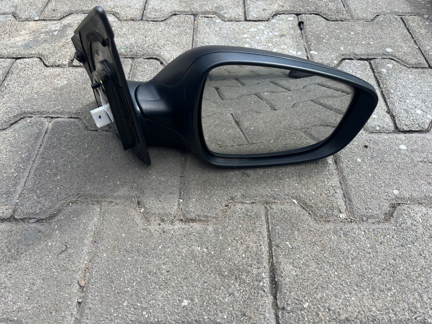 Hyundai I30 II mirror right