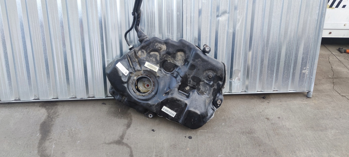 KRAFTSTOFFTANK TANK AUDI A4 B9 A5 8W 8W0201021CG