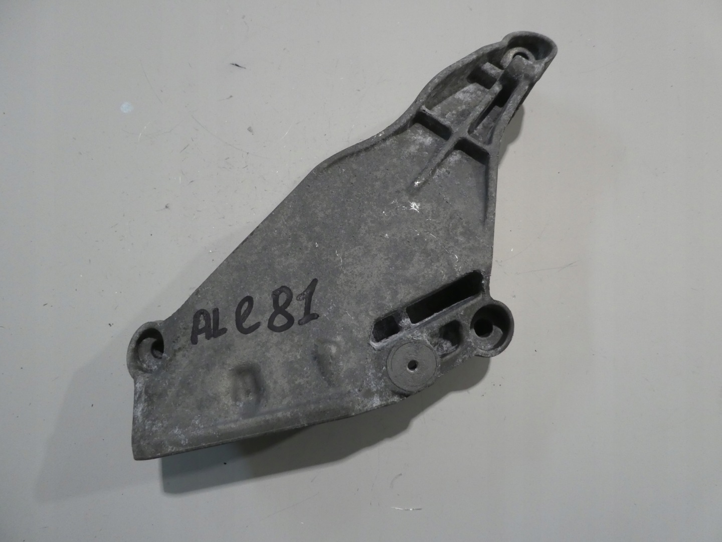VW T6 T5 LIFT holder engine mount 06J199207R