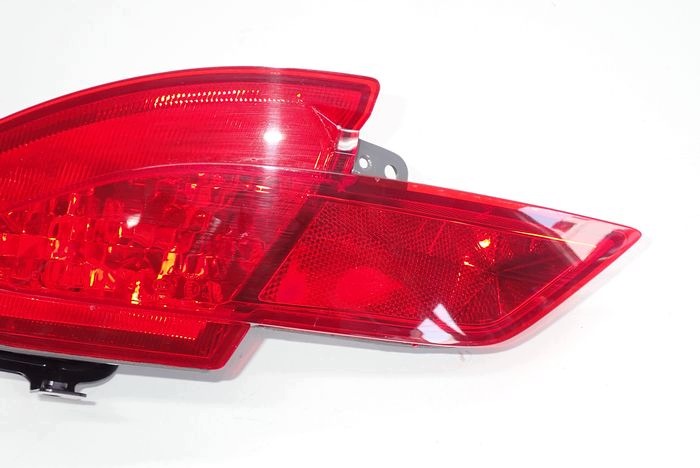 HONDA HR-V HRV 15-21 light w bumper left rear rear part