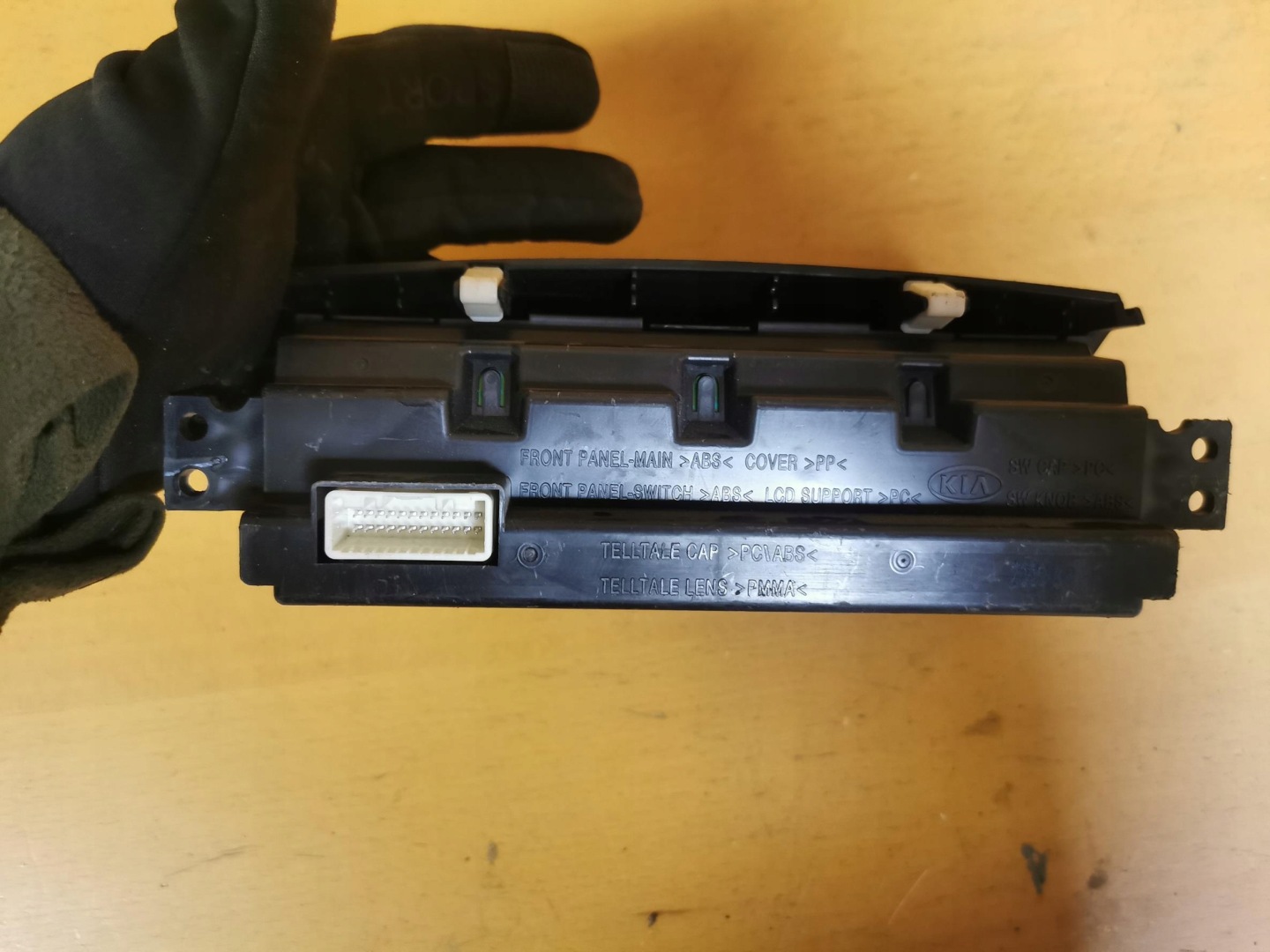 Display KIA VENGA 94101-1P030 10-19 EU