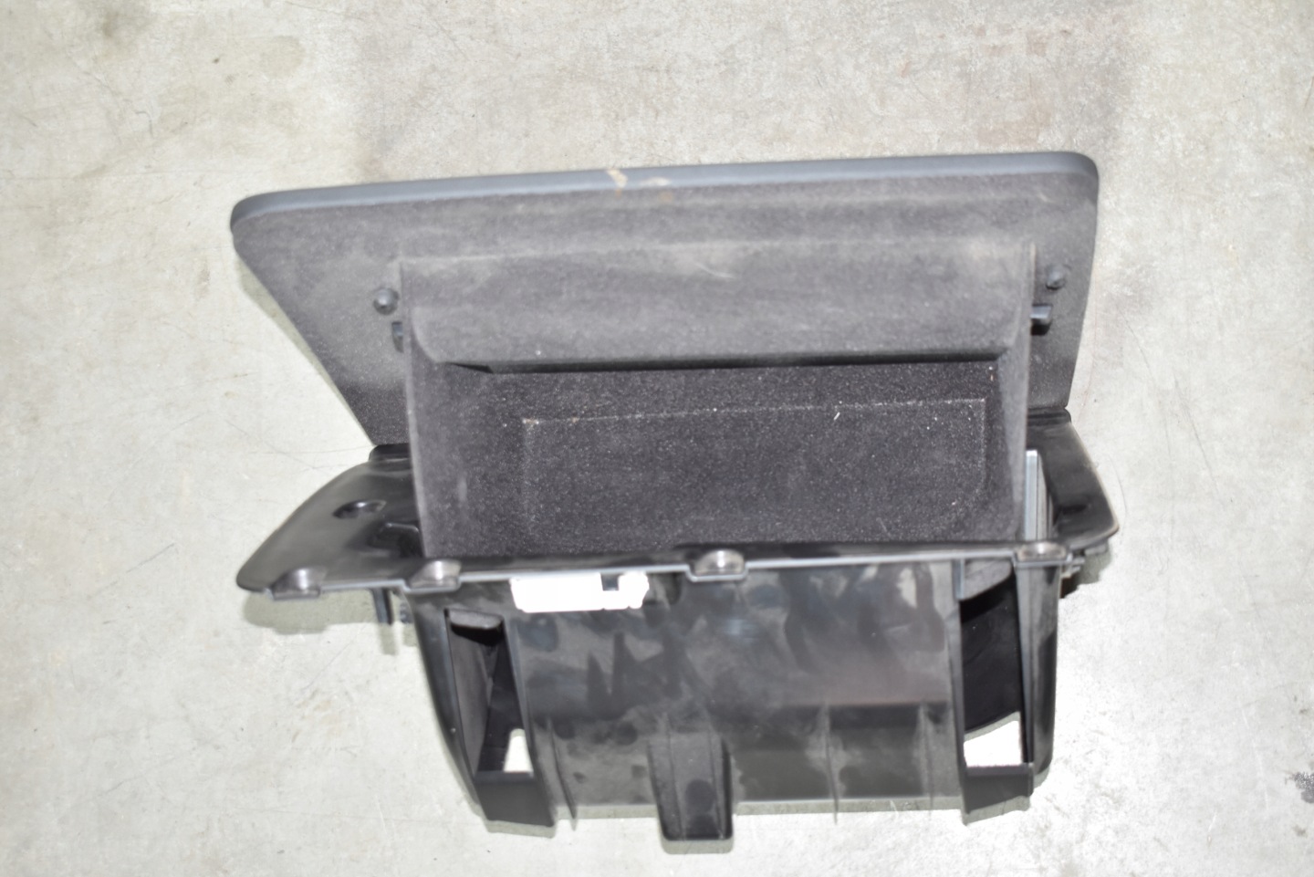 IDEALNY Handschuhfach des Beifahrers BMW G01 1