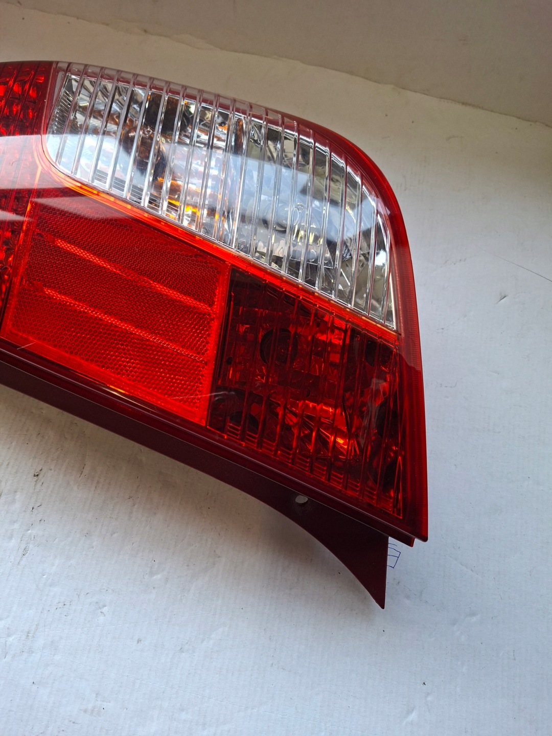 light right rear part HYUNDAI i10 92402-0X0XX