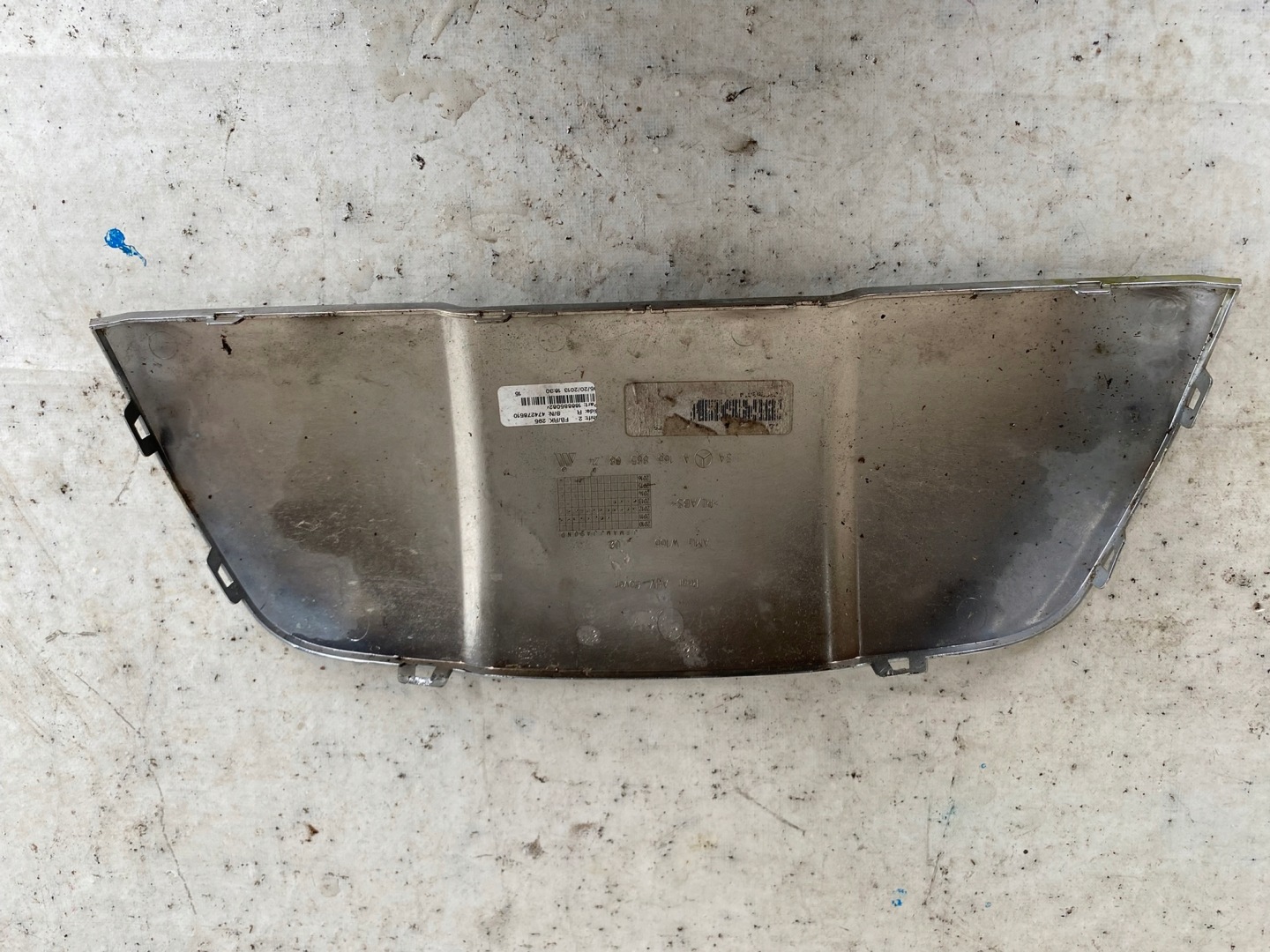 MERCEDES ML W166 AMG Abschleppöse der Stoßstange heck CHROM