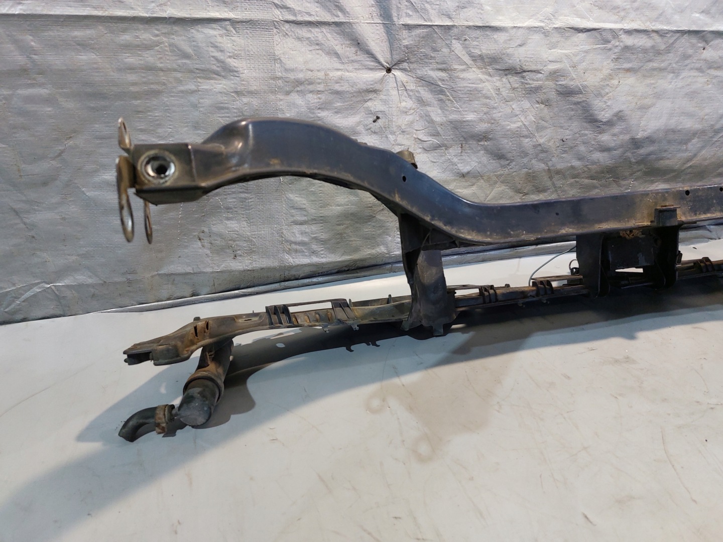 support panel for radiators pillar FORD FOCUS MKI MK1 LIFT