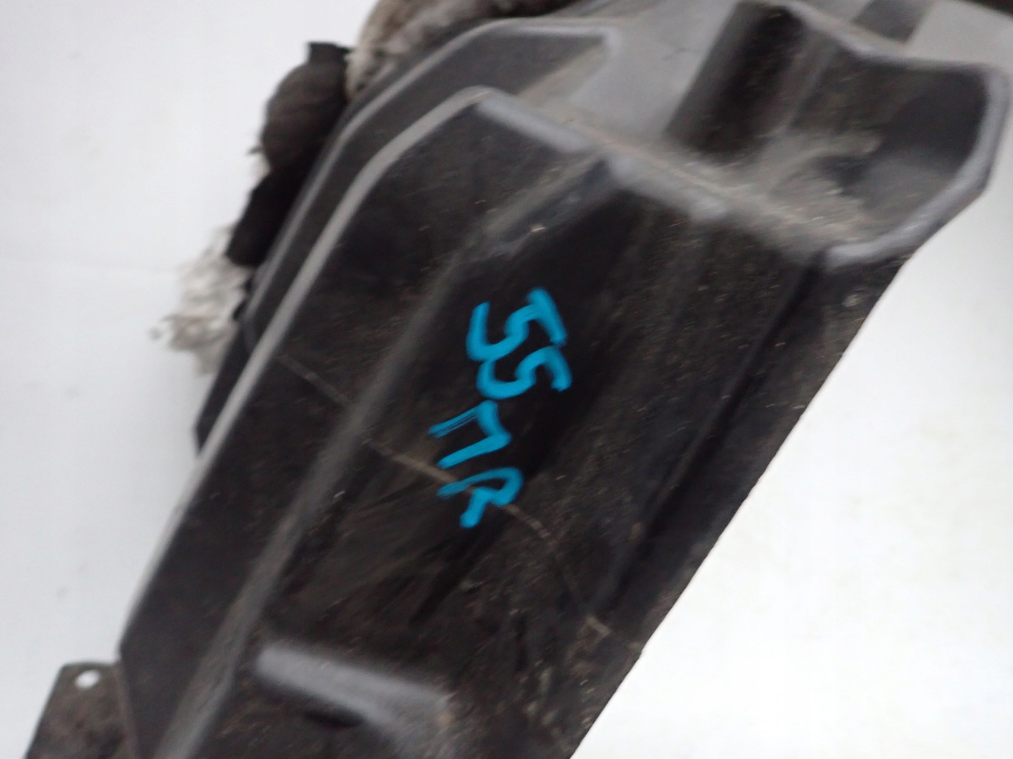 MITSUBISHI ASX 10- mudguard right front