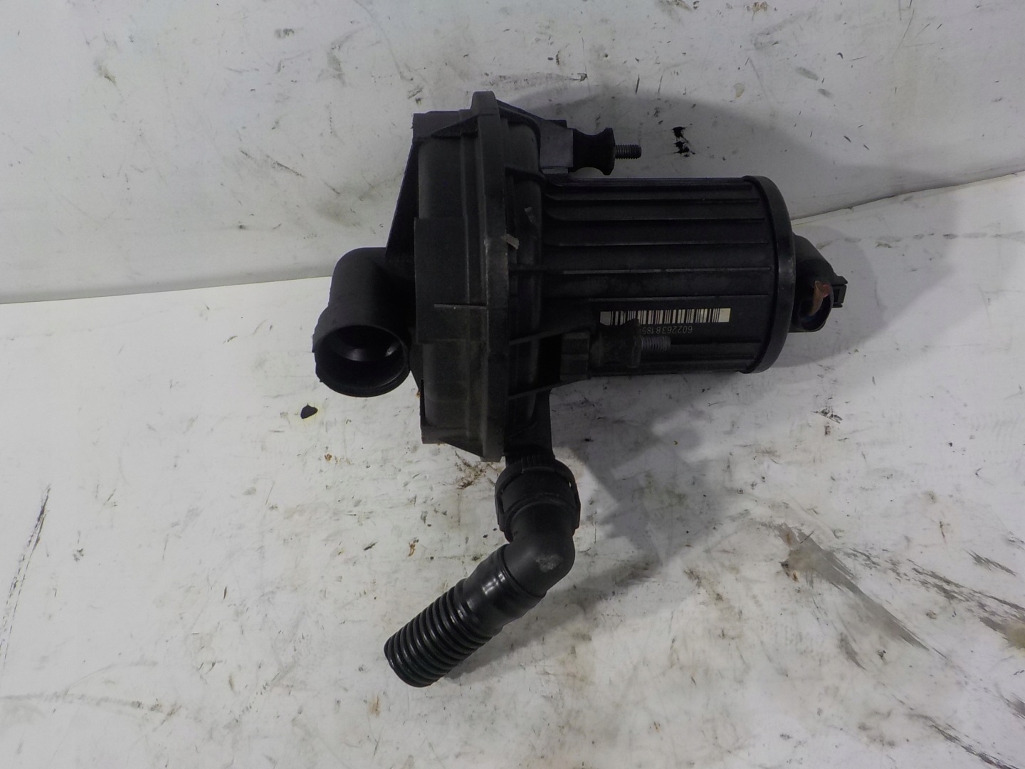 AUDI A3 II 8P pumpe luft sekundär 06A959253E