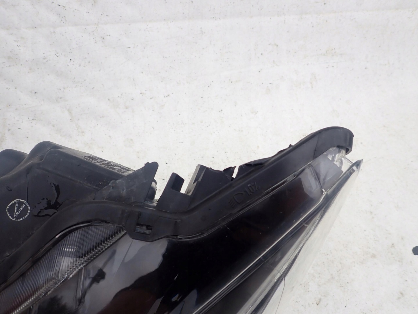 MAZDA 2 III 14-19 light left front front