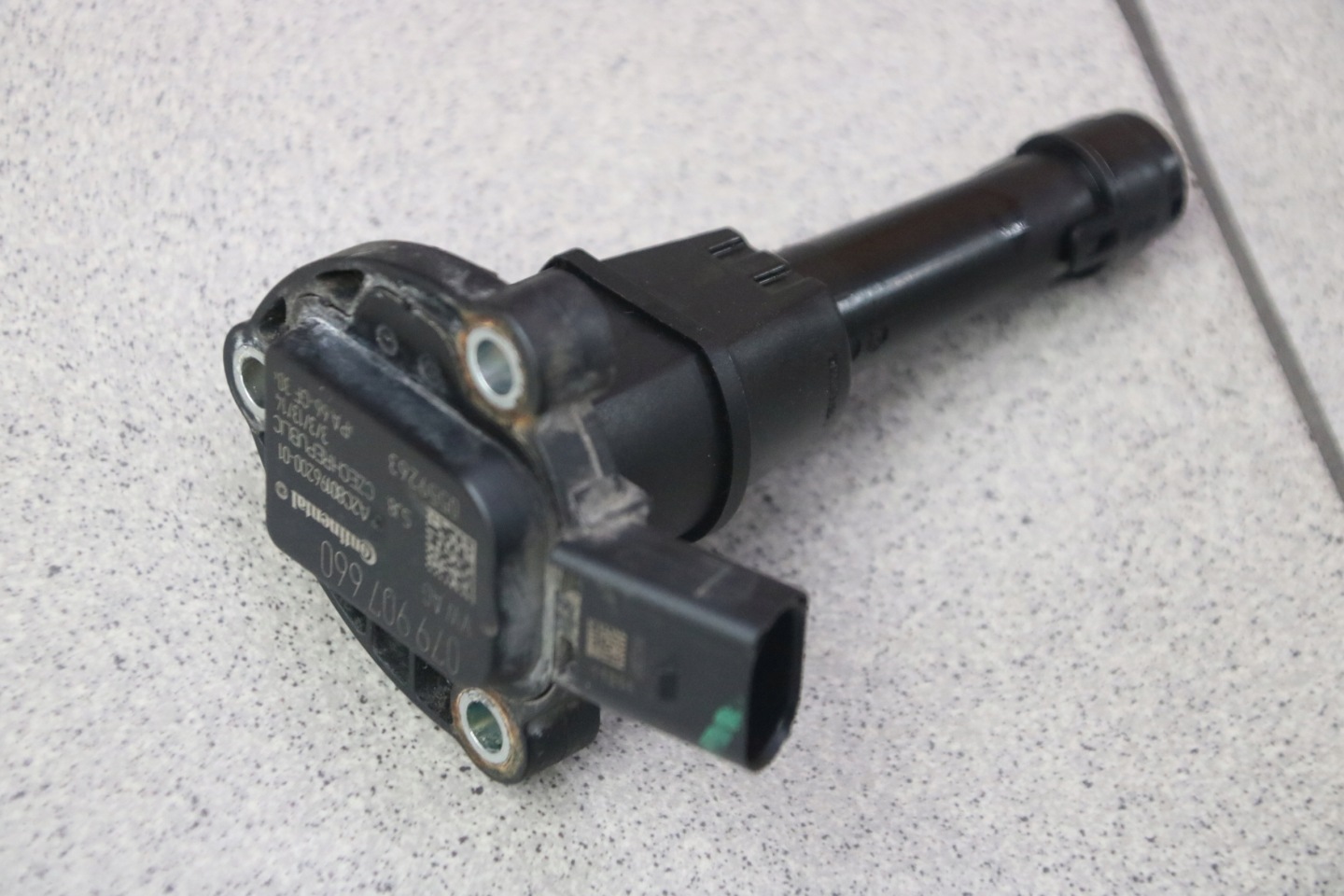 AUDI A6 C7 A8 D4 sensore livello olio 079907660