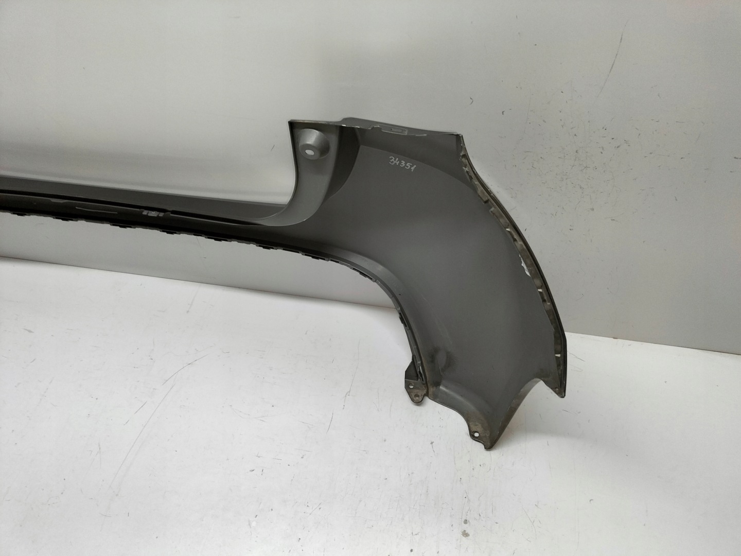 lökhárító hátsó far TOYOTA YARIS IV 20