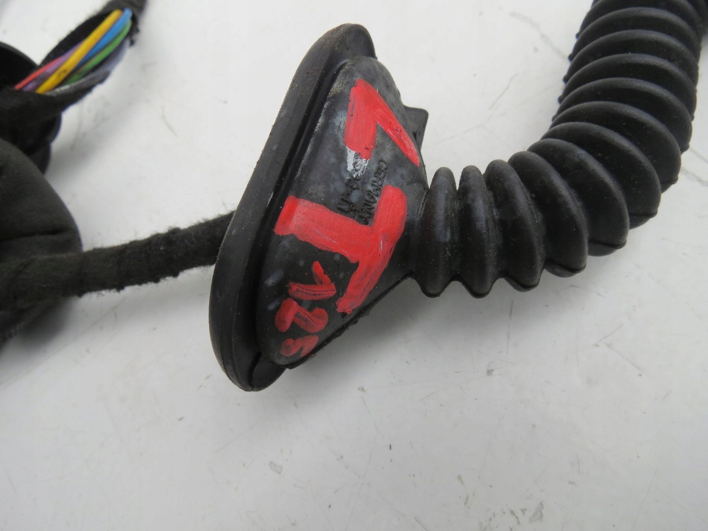 bundle wiring door TYLNYCH VOLVO XC90 4.4 V8 8697921