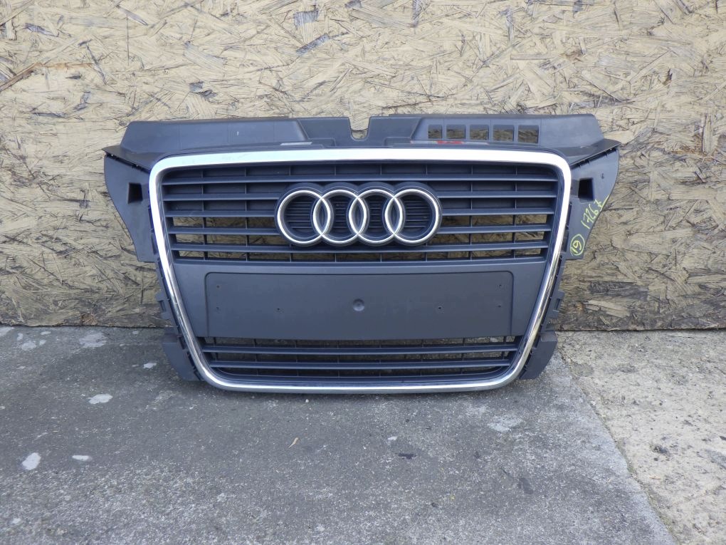 AUDI A3 8P 8P0 LIFT 08- Grille