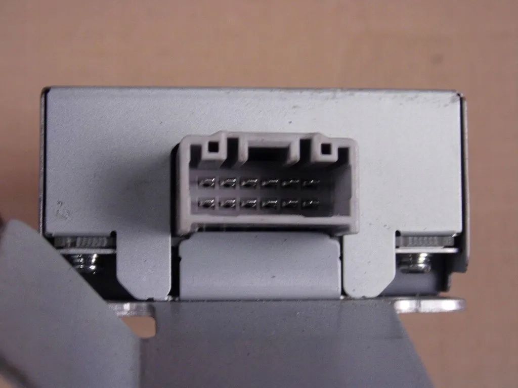 Toyota Land Cruiser 150 module control unit bateria 8598A60030