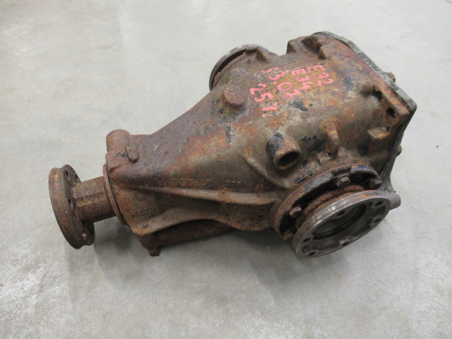 differential diff differential BMW e32 e34 SZPERA 25% 3.07 typ 188 duza glowa