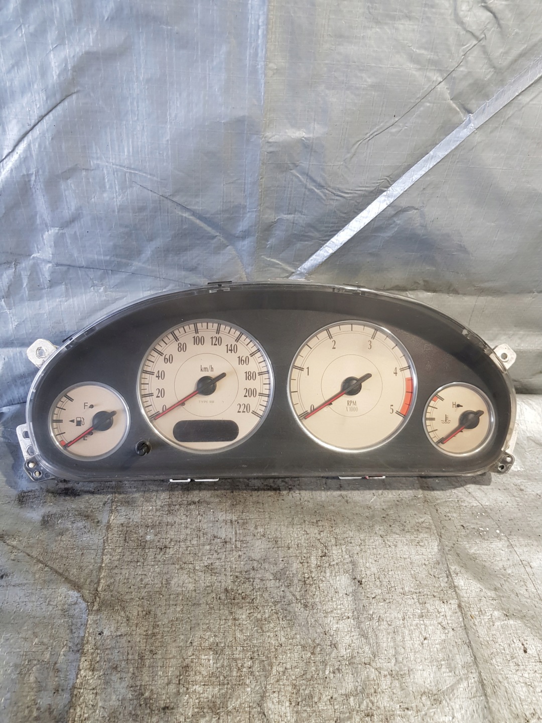 dials VOYAGER 4 2.5 CRD R528AD