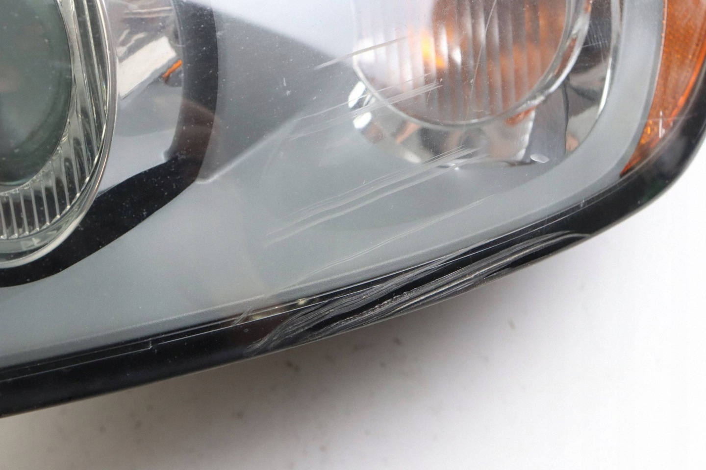 VOLVO V50 and light front left front 31335221 0301198203 EUROPA