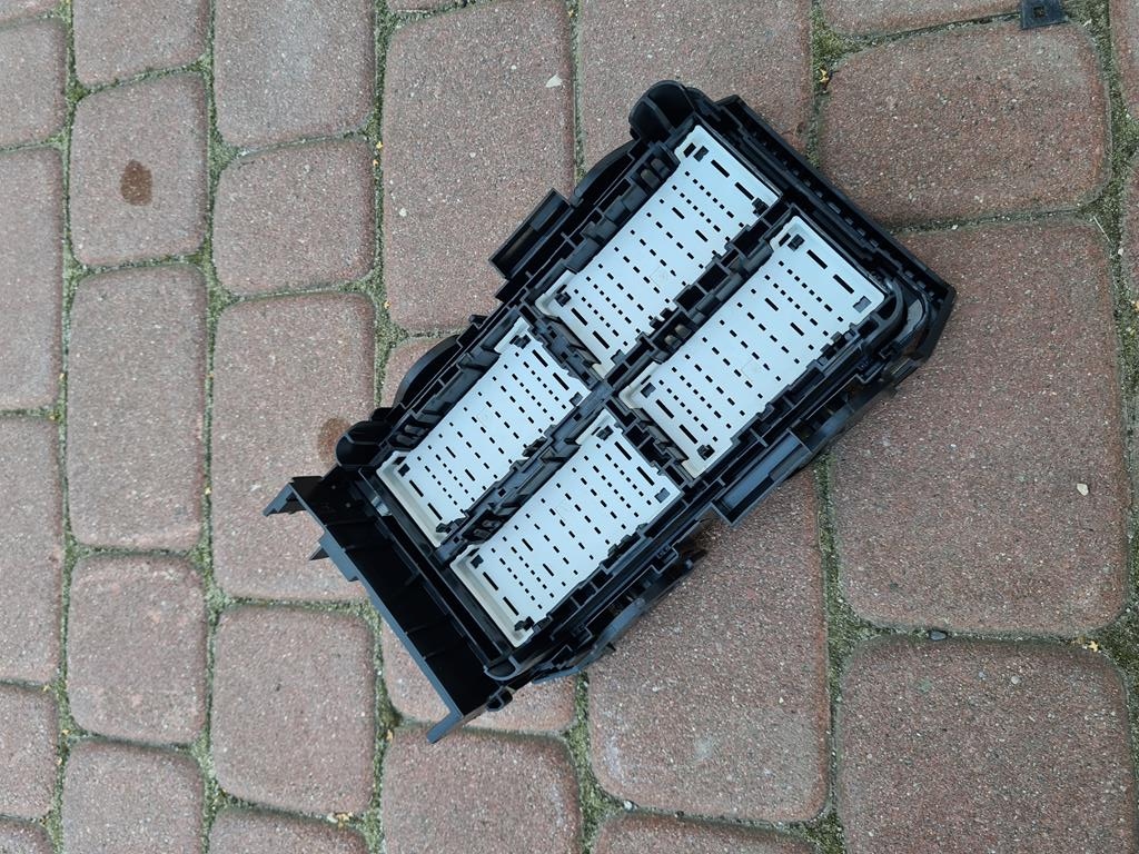Gehäuse der Sicherungen Kasten Opel Insignia B