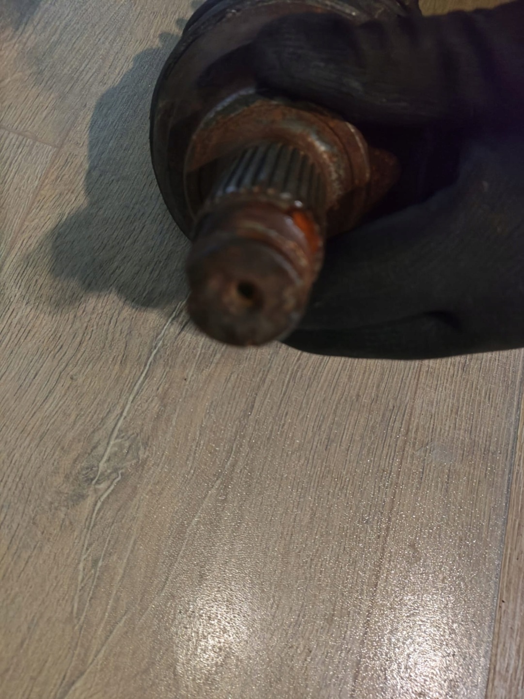 BMW E46 330XI 4X4 semi-axis left front 7505199 left