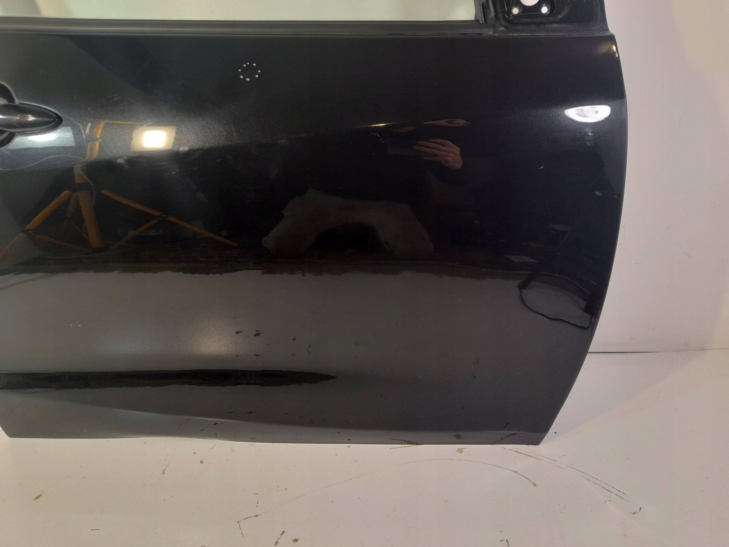 Toyota Yaris XP210 door front right (T436)
