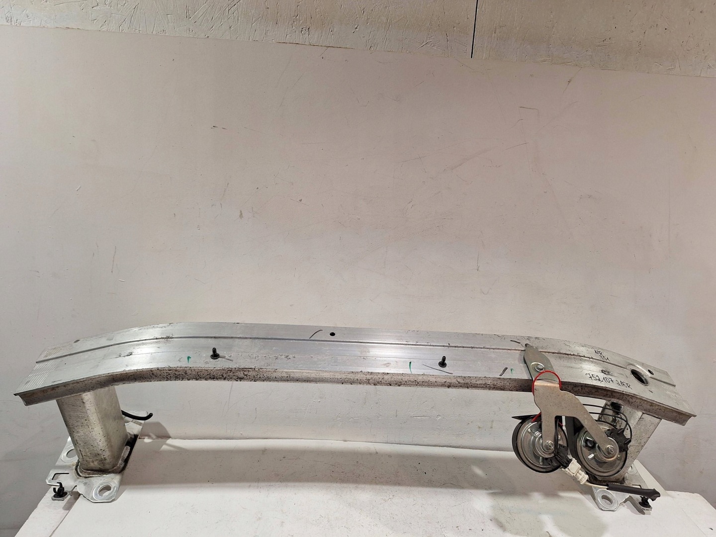 bumper support front 752107216R RENAULT CLIO IV CAPTUR and 13