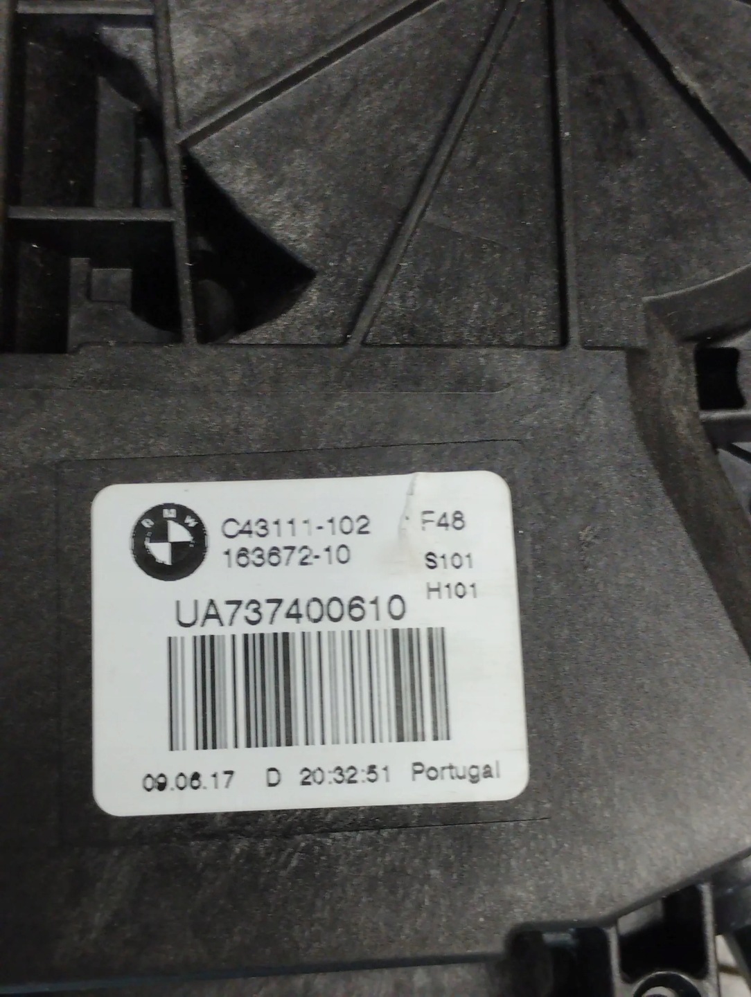 BMW X1 F48 lock bonnet DOCIAG 7374006