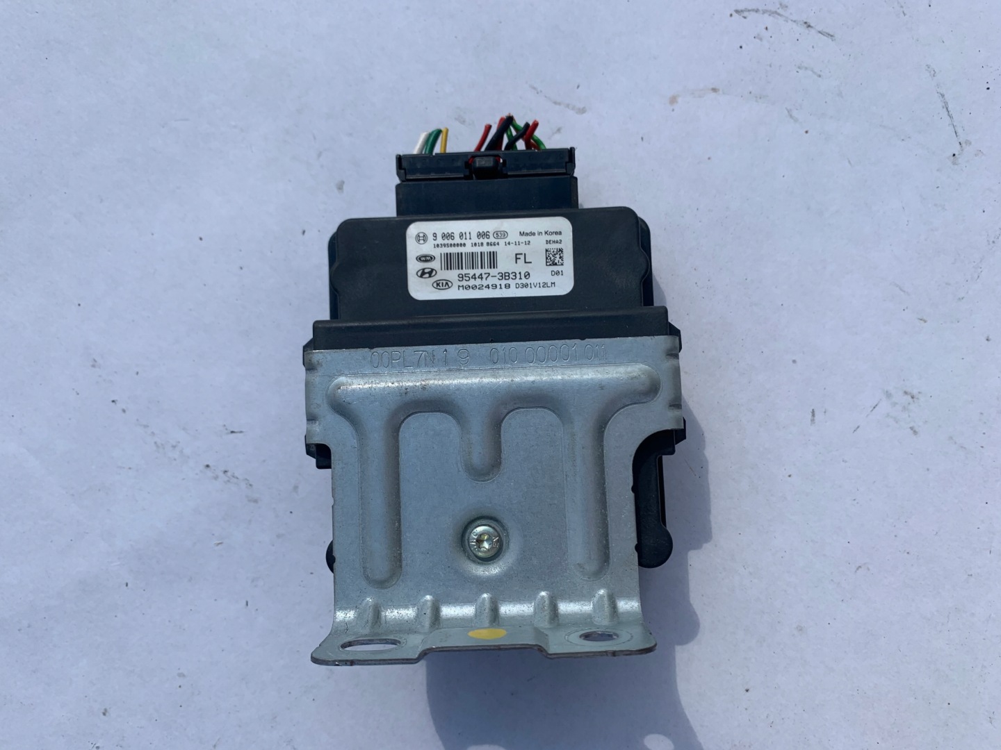 KIA SPORTAGE III module ECU 9006011006