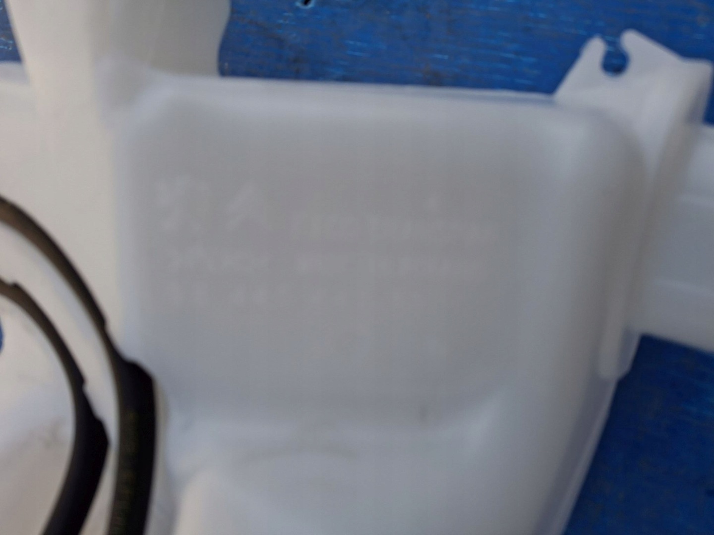 washer fluid tank CITROEN C3 III 2016R->