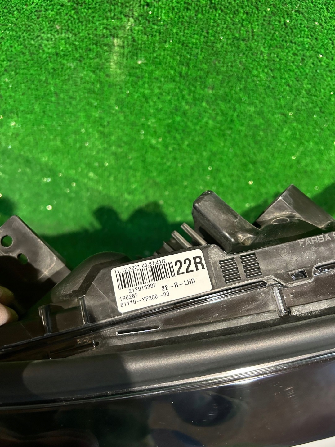 REFLEKTOR right TOYOTA CHR C-HR LIFT
