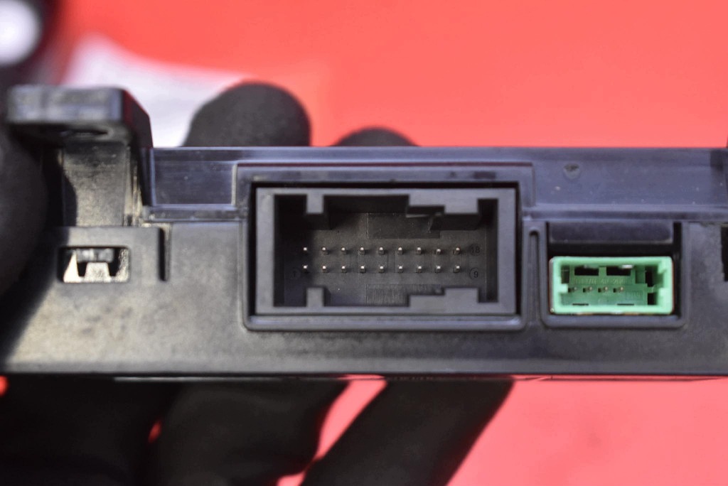 control unit module BLUETOOTH 9831611580 PEUGEOT PARTNER 3 III 18-24