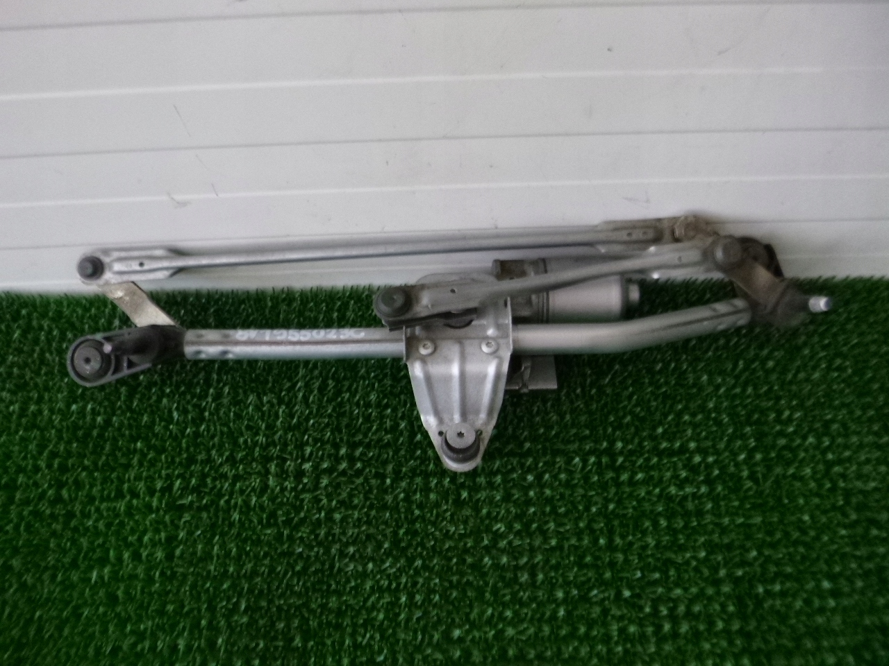 AUDI A3 8V 17- Wischergestänge 8V1955023C EU