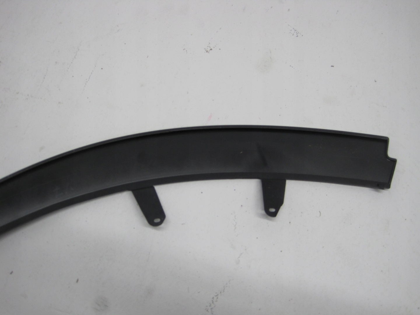 cap moulding bonnet LOGO PORSCHE CARRERA 992807823B