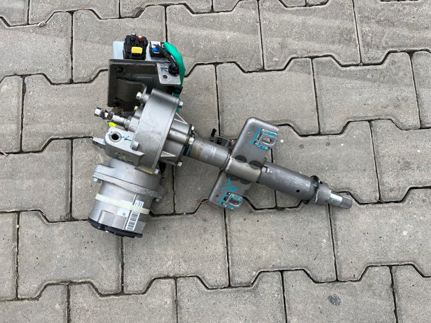 Hyundai I20 II 1.2B servo pump electrical