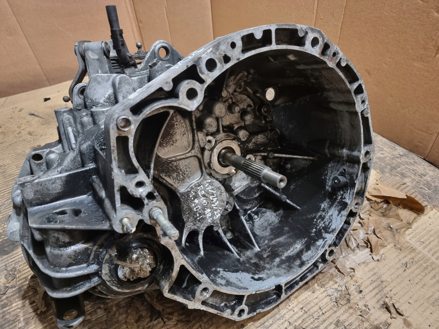 Getriebe OE ND0 008 RENAULT MEGANE II 1.9 dCi