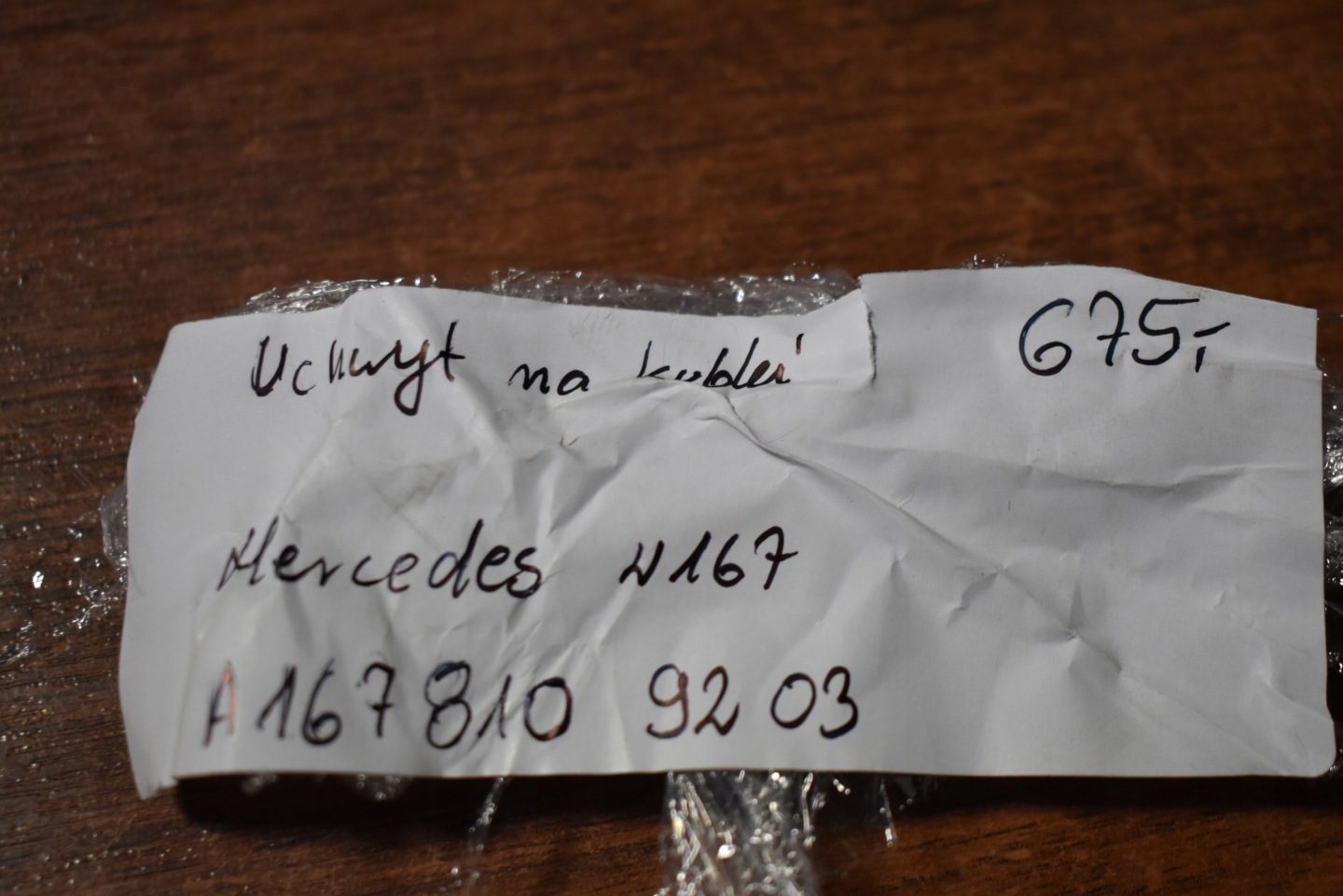 IDEALNY bracket for KUBKI MERCEDES W167 1