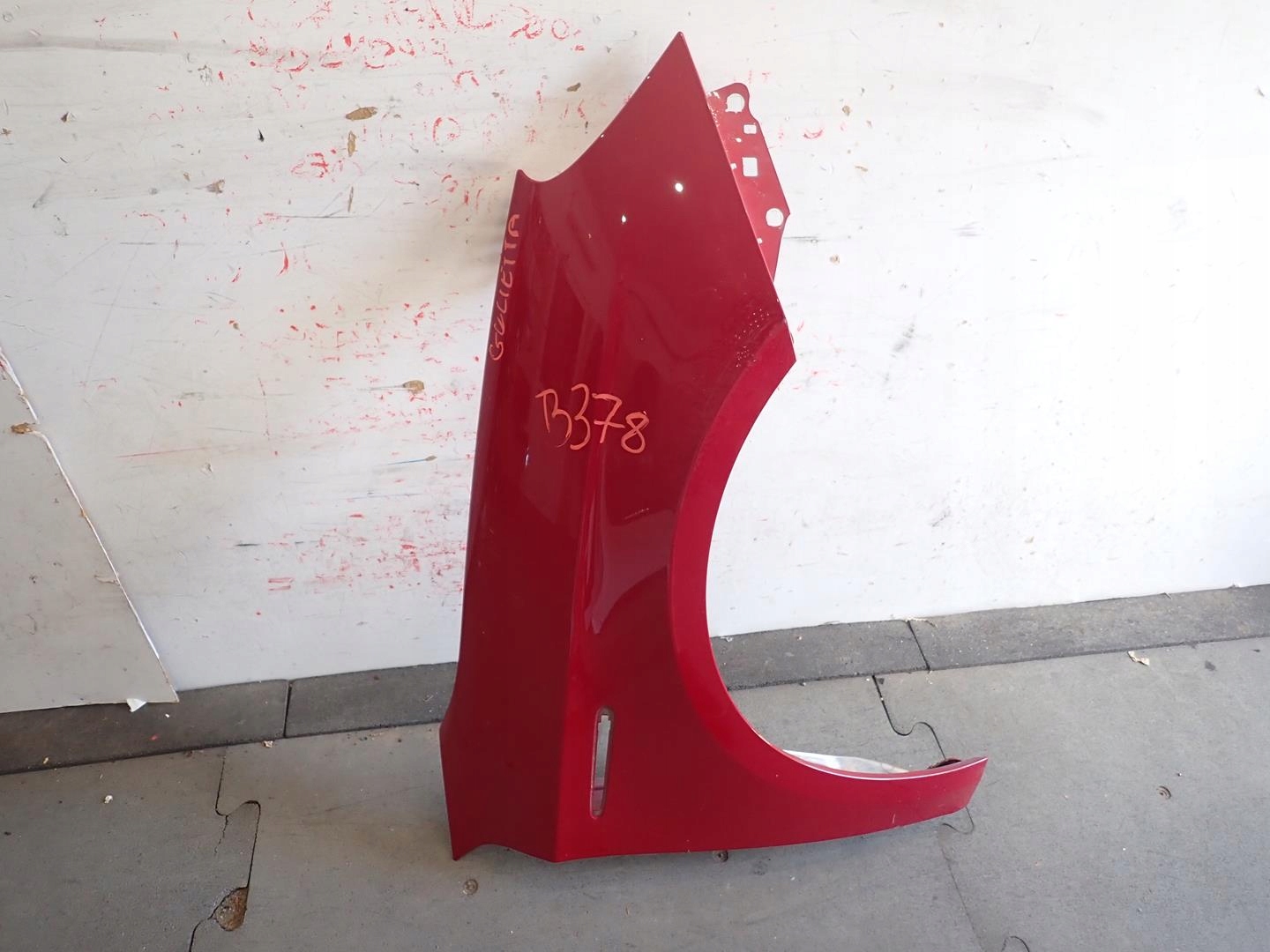 fender front front right ALFA ROMEO GIULIETTA 2010