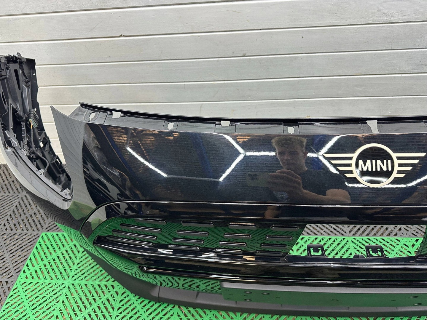 front bumper front Mini Countryman U25 KOMPLET colour 475