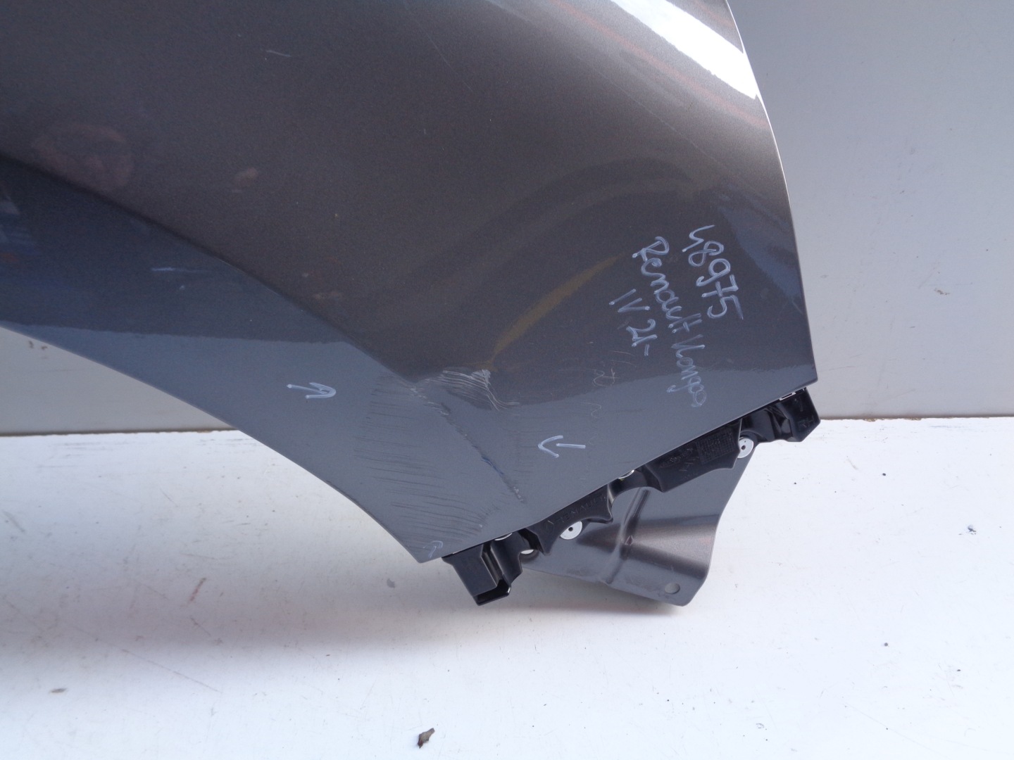 fender right front RENAULT KANGOO IV 21- NR 48975