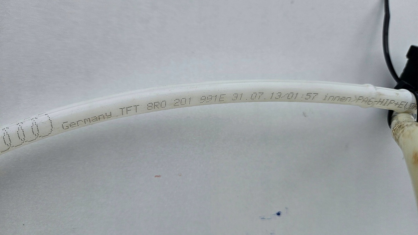 Audi Q5 SQ5 3.0 FSI 8r0201991e fuel line