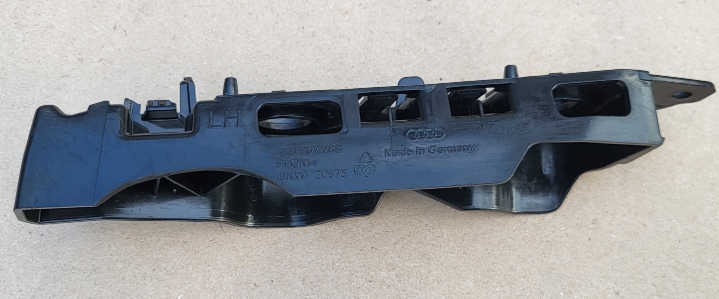 support holder of a bumper left front front AUDI A6 C8 18-2025r. 4K0807283