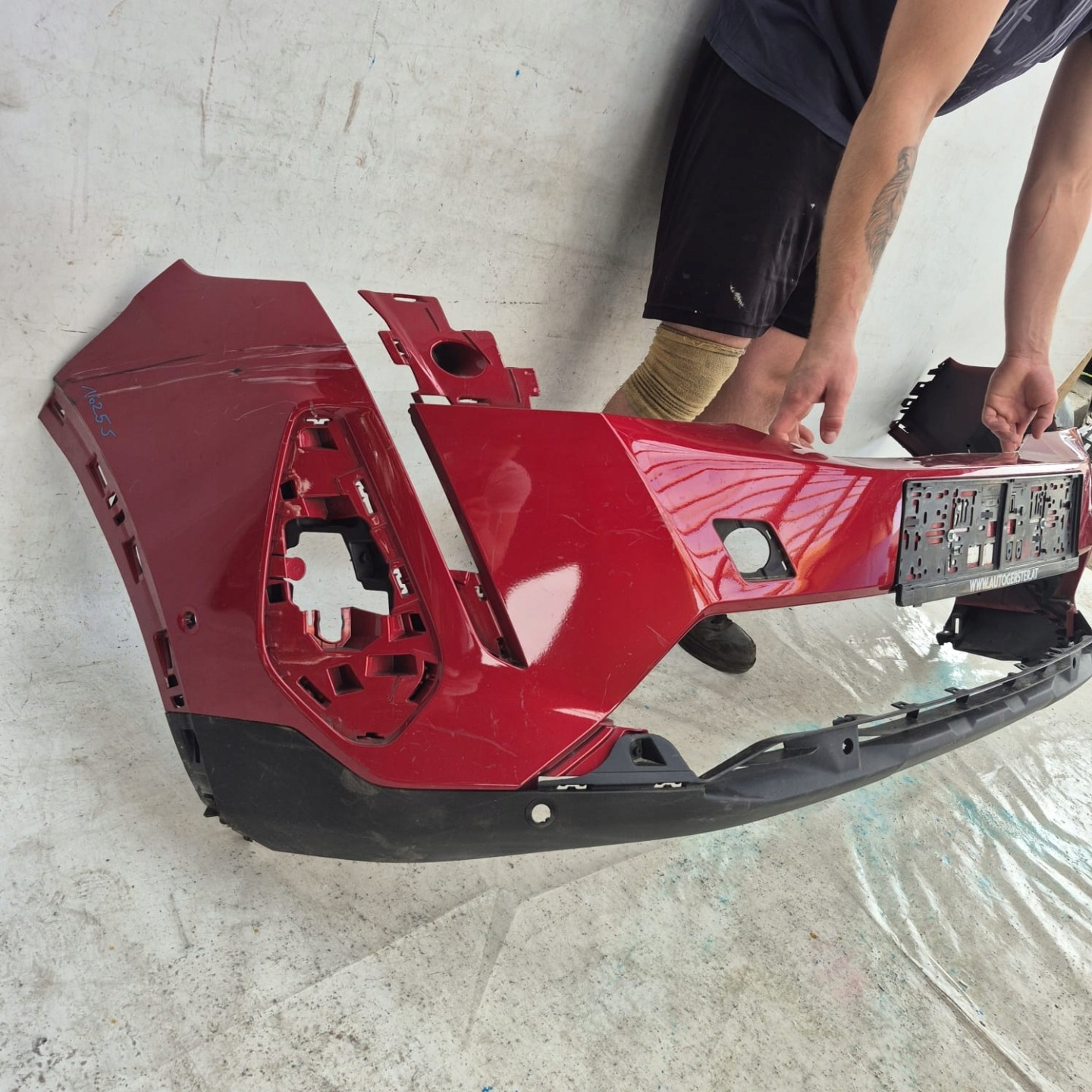 PEUGEOT 3008 II LIFT 20- bumper front front PDC